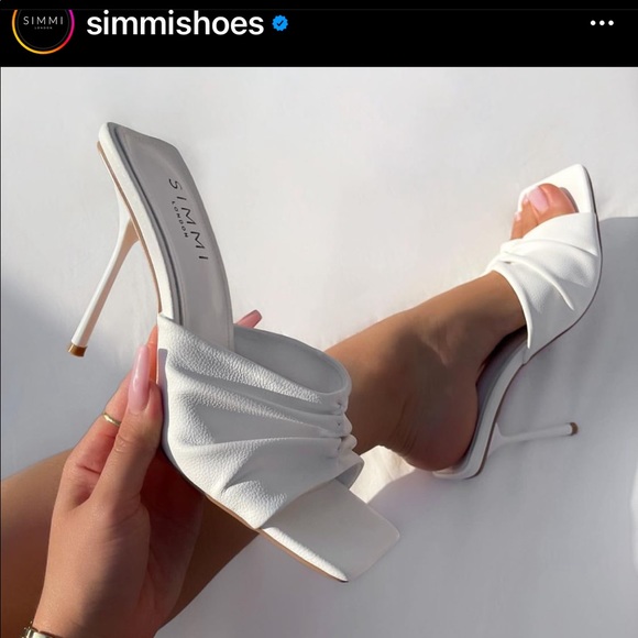 Simmi Shoes Ruched Nude Mule - Picture 2 of 6